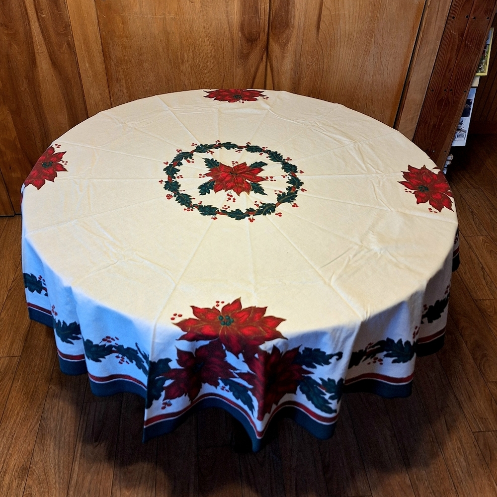 Vintage 1960s Made in Brazil Cotton Round Poinsettia Tablecloth RN#15028